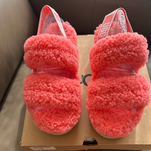 UGG Oh Fluffita Pink Slippers 💗 - Picture 4 of 13
